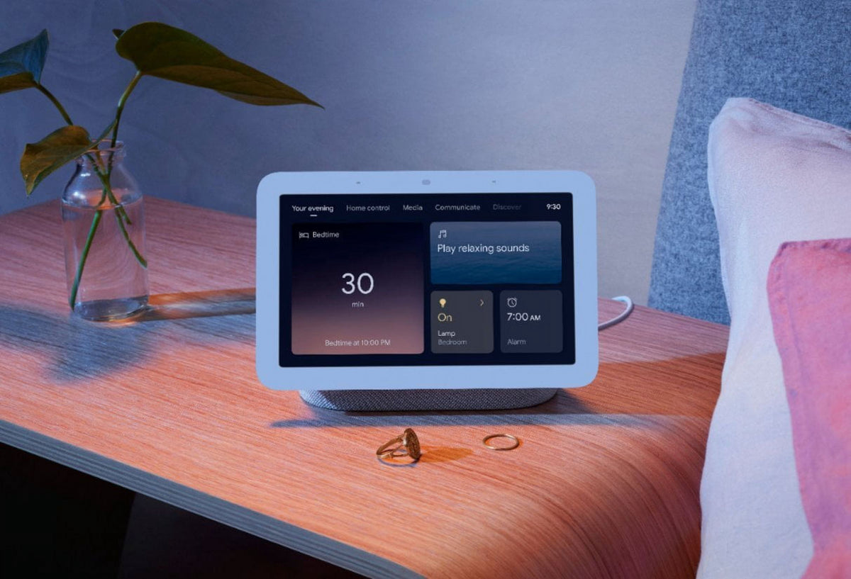 7” Smart Display with Google Assistant (2nd Gen) - Charcoal