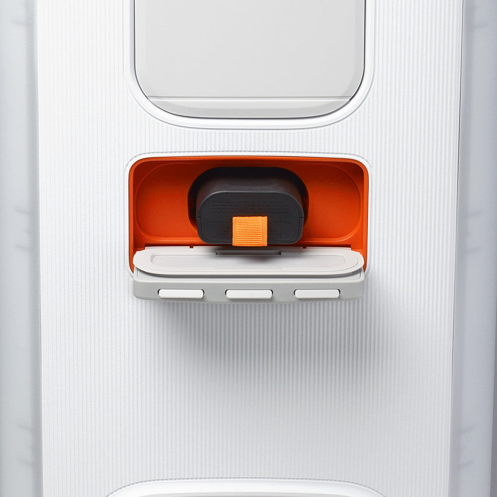JBL PartyBox Club 120 - Portable party speaker - Featuring powerful JBL Pro Sound, the JBL PartyBox Club 120 delivers the best music experience - Black